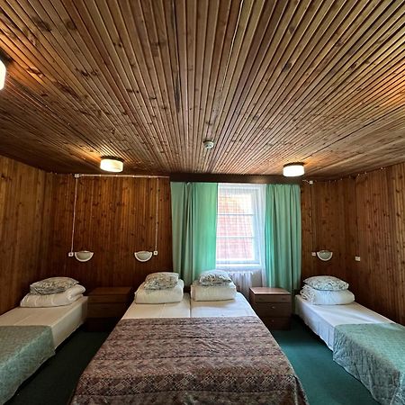 Oravapesa Guest House Häädemeeste Kültér fotó