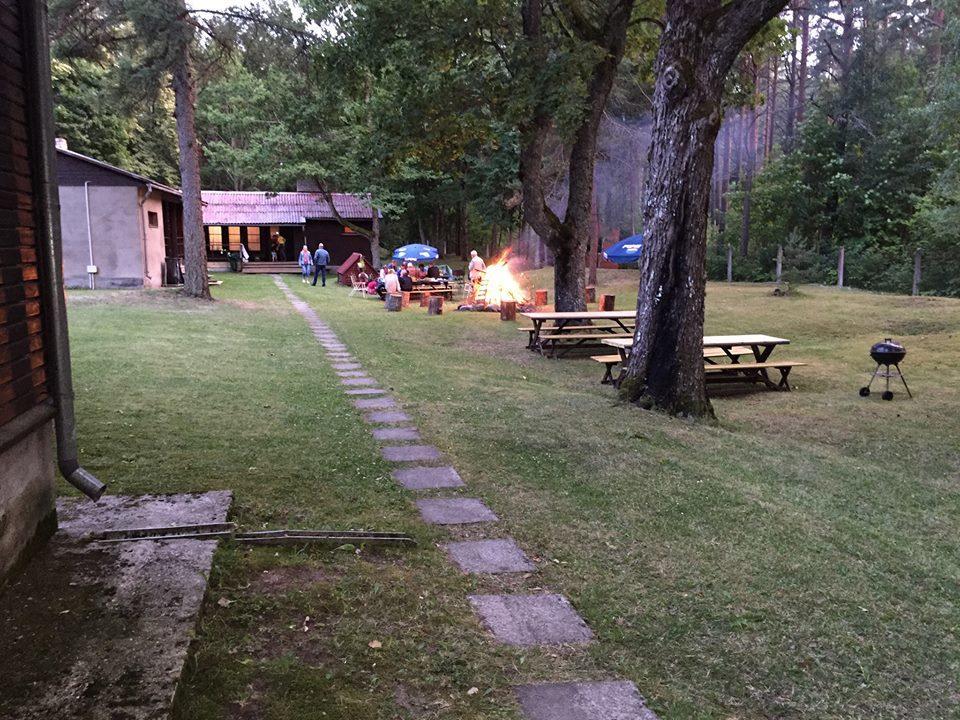 Oravapesa Guest House Häädemeeste Kültér fotó